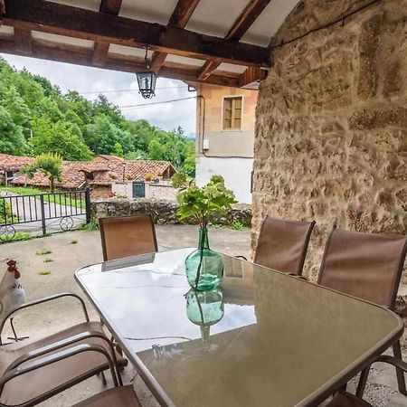 Casa Rural La Carrozal Senda Del Oso Orelleiru Esterno foto