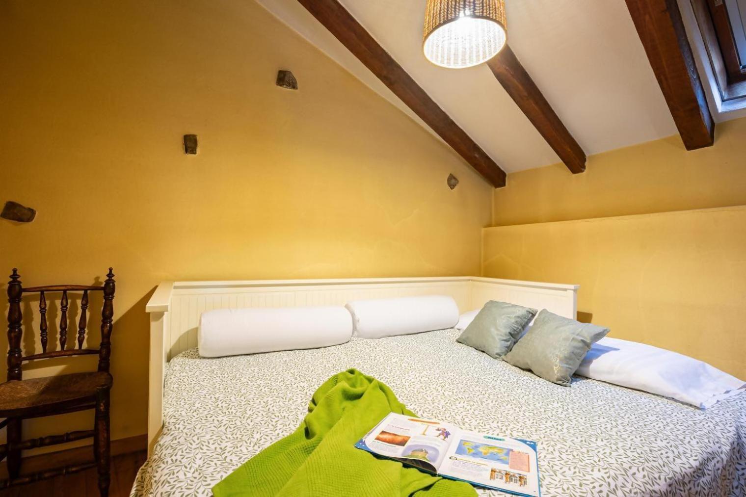 Casa Rural La Carrozal Senda Del Oso Orelleiru Esterno foto