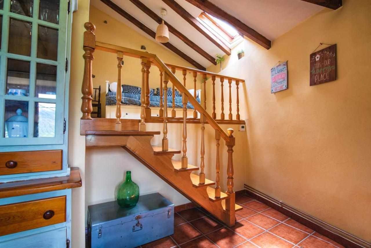 Casa Rural La Carrozal Senda Del Oso Orelleiru Esterno foto