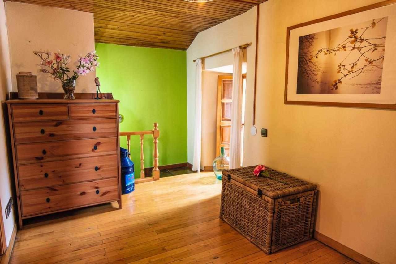 Casa Rural La Carrozal Senda Del Oso Orelleiru Esterno foto