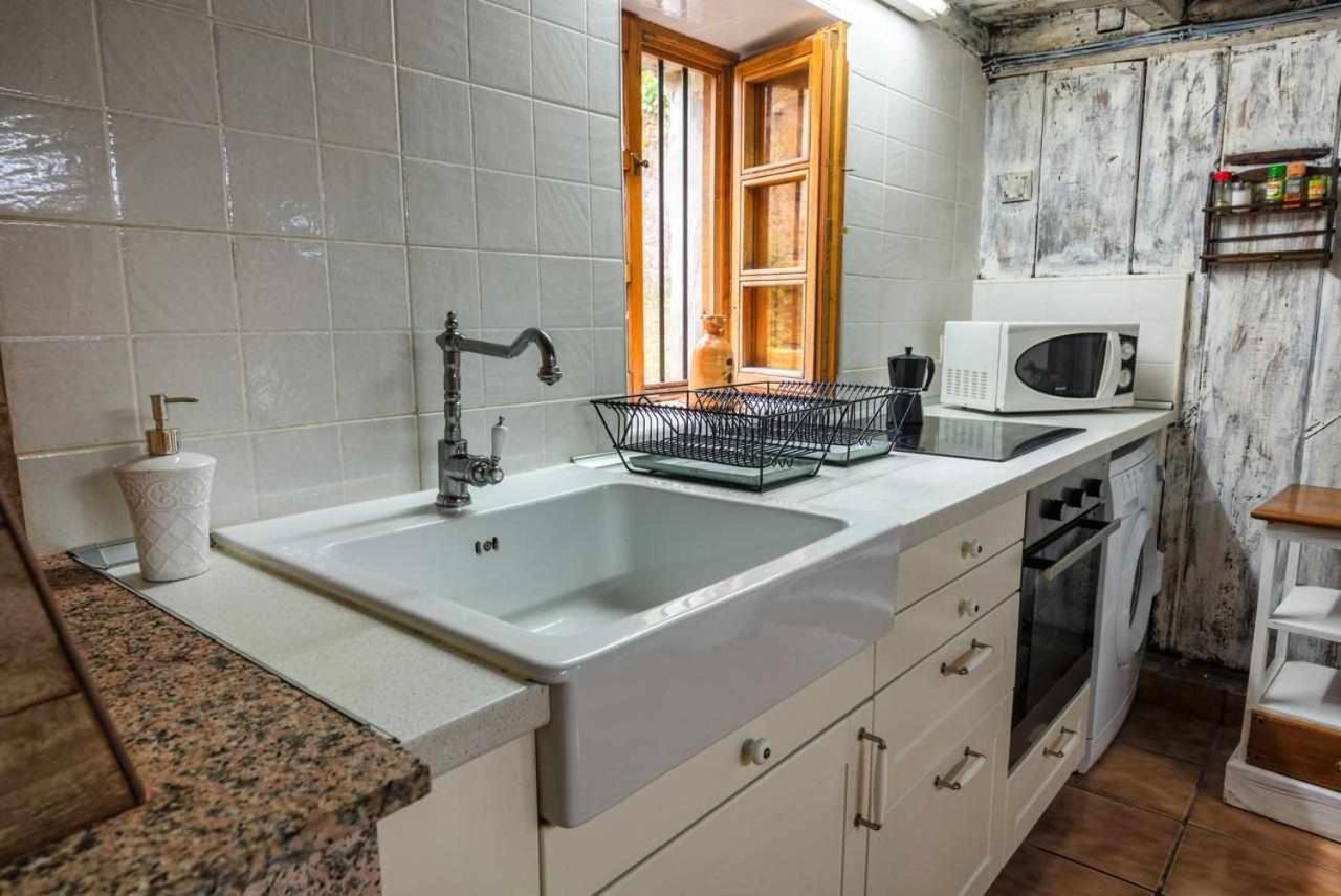 Casa Rural La Carrozal Senda Del Oso Orelleiru Esterno foto